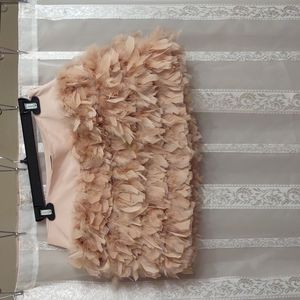 Bebe feathered skirt beige size 6